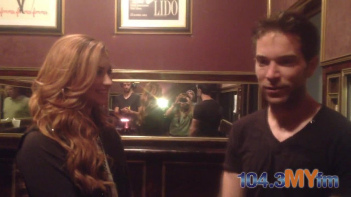 1043 MYfm\'s Ty Bentli with Demi Lovato in LA 5240