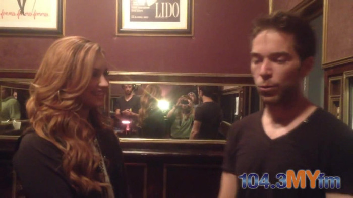 1043 MYfm\'s Ty Bentli with Demi Lovato in LA 5261