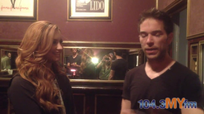 1043 MYfm\'s Ty Bentli with Demi Lovato in LA 5270