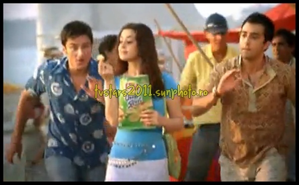 (2) - 0-Reclame Preity-Saif