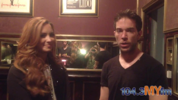 1043 MYfm\'s Ty Bentli with Demi Lovato in LA 5324 - Demi - 1043 MYfm Ty Bentli Part o10
