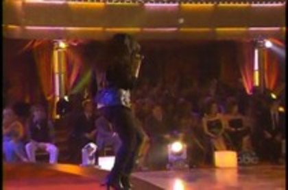 Demi Lovato Performs on Dancing With The Stars (496)