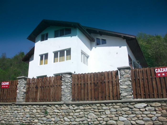 pensiune pe Valea Sohodolului