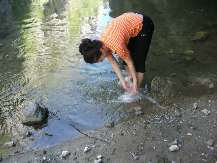 poze 119 - plimbare pe Sohodol