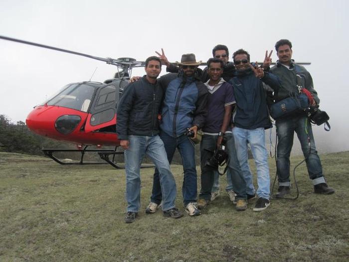308539_192688860808672_130388720372020_405511_1457982033_n - KARAN SINGH GROVER