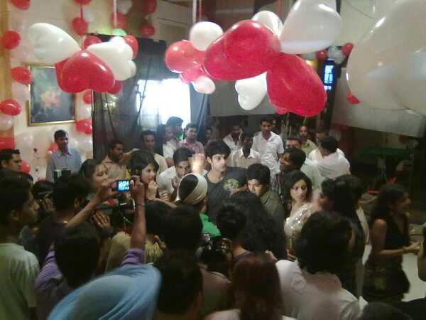 528036_279868272090730_130388720372020_614688_964094061_n - KARAN SINGH GROVER