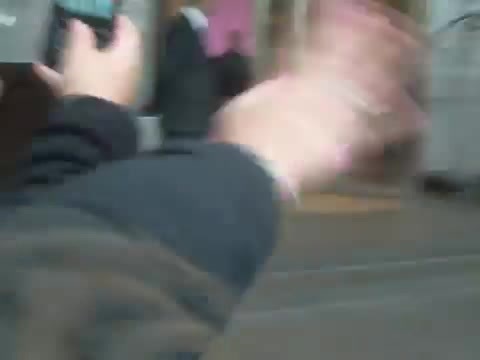 Demi Lovato en Argentina 28_4_12 Salida del Hotel Madero 0209