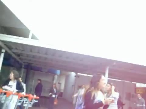 Demi Lovato at the airport. Argentina. 2012 0254