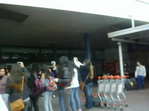 Demi Lovato at the airport. Argentina. 2012 0431