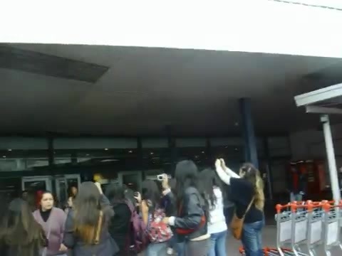 Demi Lovato at the airport. Argentina. 2012 0451