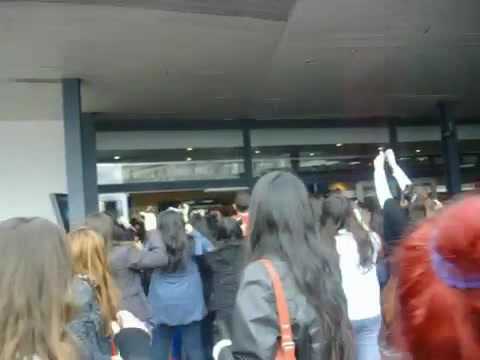 Demi Lovato at the airport. Argentina. 2012 0744