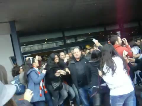 Demi Lovato at the airport. Argentina. 2012 0958 - Demi at the airport Argentina 2012 Part oo1