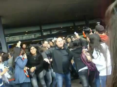 Demi Lovato at the airport. Argentina. 2012 0986
