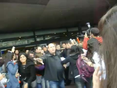Demi Lovato at the airport. Argentina. 2012 0993