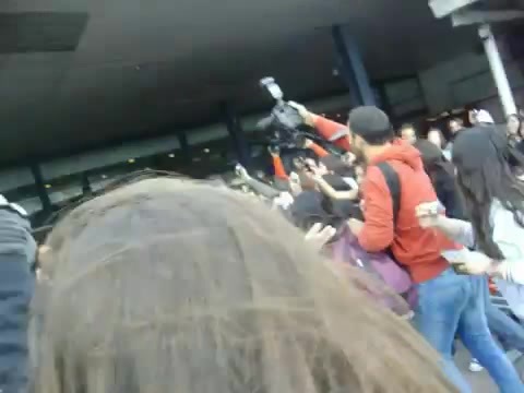 Demi Lovato at the airport. Argentina. 2012 1043 - Demi at the airport Argentina 2012 Part oo2