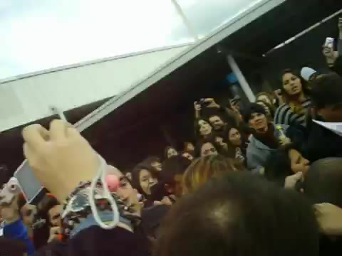 Demi Lovato at the airport. Argentina. 2012 1410