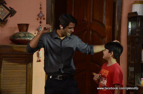 4 - Iss Pyaar Ko Kya Naam Doon - Picture Gallery II