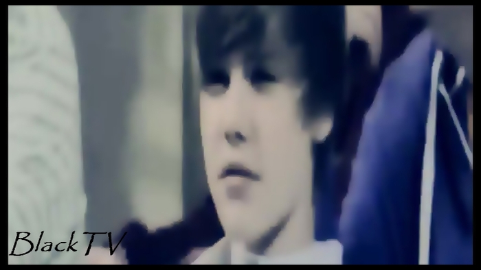 [se uita la robinet speriat] Ce Dracu`? [si il inchise]