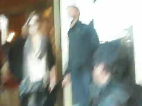 Demi Lovato Saludando en el hotel Radisson Uruguay 29_04_12 0125 Demi Lovato Saludando en el hotel Radisson Uruguay 29_04_12 0125