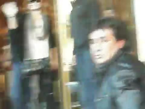 Demi Lovato Saludando en el hotel Radisson Uruguay 29_04_12 0155