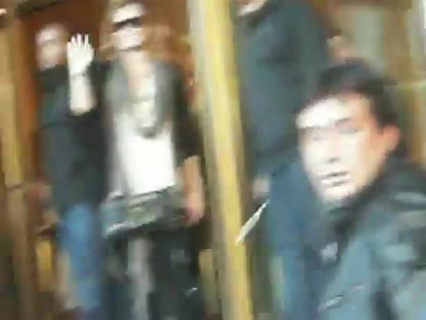 Demi Lovato Saludando en el hotel Radisson Uruguay 29_04_12 0167 Demi Lovato Saludando en el hotel Radisson Uruguay 29_04_12 0167