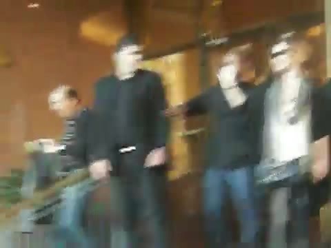 Demi Lovato Saludando en el hotel Radisson Uruguay 29_04_12 0317 Demi Lovato Saludando en el hotel Radisson Uruguay 29_04_12 0317