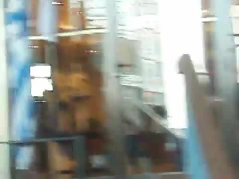 Demi Lovato Saludando en el hotel Radisson Uruguay 29_04_12 1060