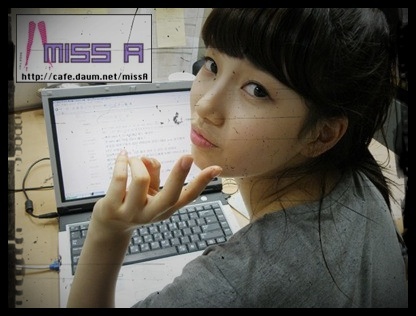 Eu voi merge undeva!Mai vorbim diseara cand ma voi intoarce!