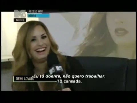Demi Would Like (94) - Demi Would Like To Bring Back Whitney Houston and Amy Winehouse As Hologram to MTV Brazil