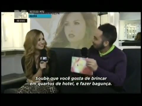 Demi in the hotel room (11) - Demi said I Threw Meat On The Walls Cause I Was Vegetarian to MTV Brazil