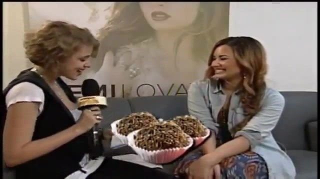 Demi Lovato Loves Brigadeiro [Brazilian Fudge Truffles] 387