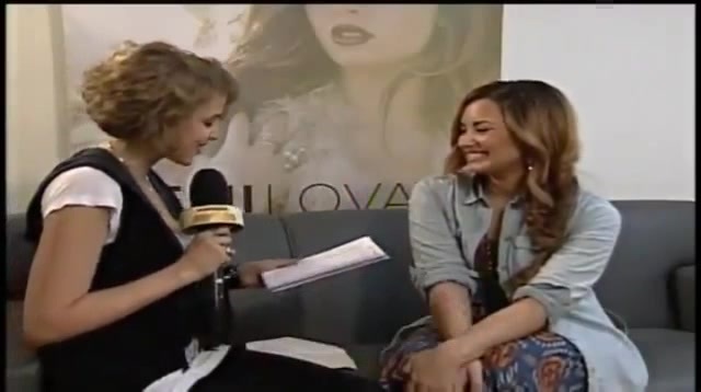 Demi Lovato Loves Brigadeiro [Brazilian Fudge Truffles] 438