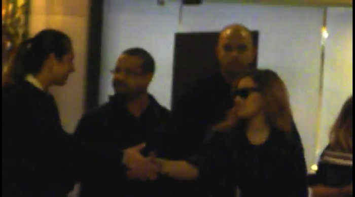 bscap0023 - Demi Lovato no hotel Sheraton Sao Paulo 30 04 12