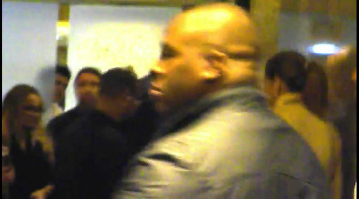 bscap0070 - Demi Lovato no hotel Sheraton Sao Paulo 30 04 12