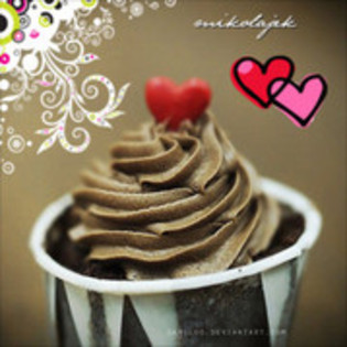 Cand au ajuns in restaurant si fiecare a comandat pizza.Jack scapa sucu pe el.Arata park s`ar fii pi