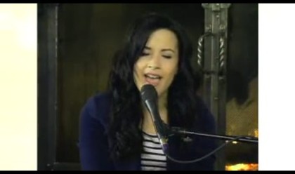bscap0516 - Demi Lovato - Make A Wave - Acoustic Performance on Extreme MakeOver Edition Part oo2