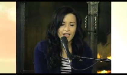 bscap0518 - Demi Lovato - Make A Wave - Acoustic Performance on Extreme MakeOver Edition Part oo2