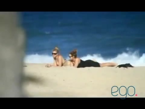Demi Lovato in the beach - Rio de Janeiro - BRAZIL 0102