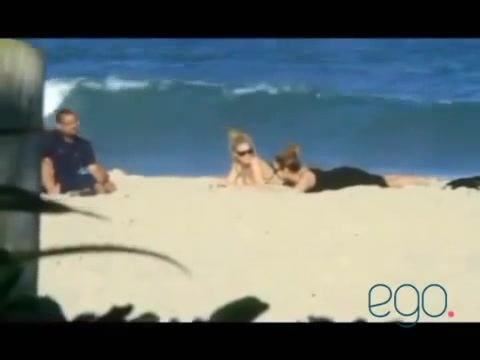 Demi Lovato in the beach - Rio de Janeiro - BRAZIL 0202
