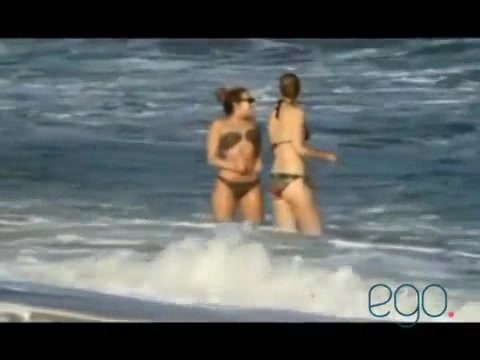 Demi Lovato in the beach - Rio de Janeiro - BRAZIL 0305