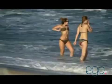 Demi Lovato in the beach - Rio de Janeiro - BRAZIL 0324