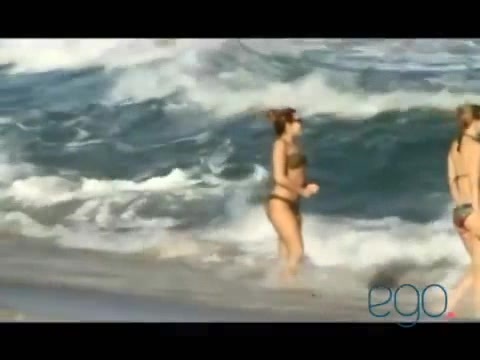 Demi Lovato in the beach - Rio de Janeiro - BRAZIL 0408