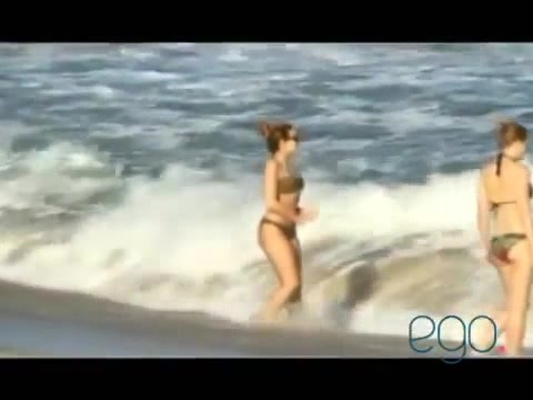 Demi Lovato in the beach - Rio de Janeiro - BRAZIL 0423