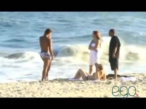 Demi Lovato in the beach - Rio de Janeiro - BRAZIL 0435