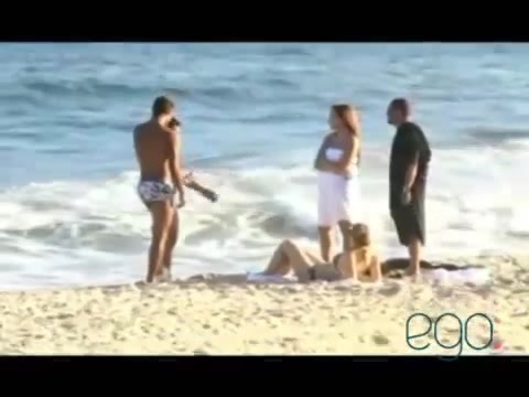 Demi Lovato in the beach - Rio de Janeiro - BRAZIL 0464