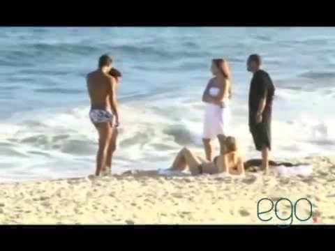 Demi Lovato in the beach - Rio de Janeiro - BRAZIL 0467