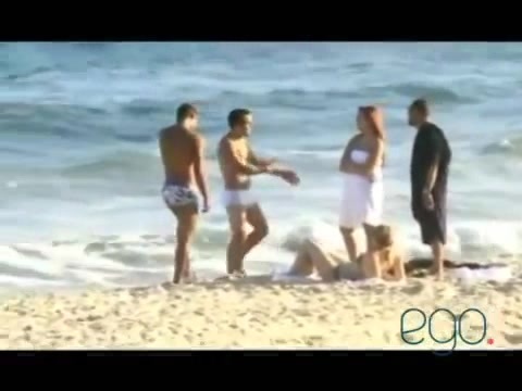 Demi Lovato in the beach - Rio de Janeiro - BRAZIL 0489 - Demi in the beach - Rio de Janeiro - BRAZIL
