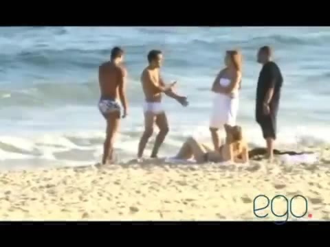Demi Lovato in the beach - Rio de Janeiro - BRAZIL 0493 - Demi in the beach - Rio de Janeiro - BRAZIL