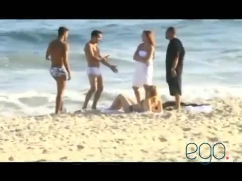 Demi Lovato in the beach - Rio de Janeiro - BRAZIL 0498 - Demi in the beach - Rio de Janeiro - BRAZIL