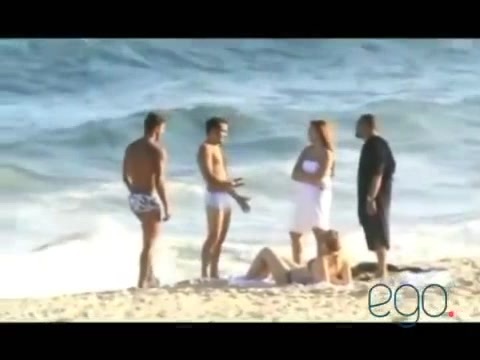 Demi Lovato in the beach - Rio de Janeiro - BRAZIL 0510 - Demi in the beach - Rio de Janeiro - BRAZIL Part oo1